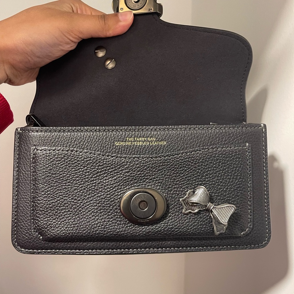 *SOLD* Coach tabby 20 shoulder bag - Black - Picture 2 of 4